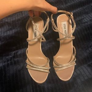 Steve Madden champagne